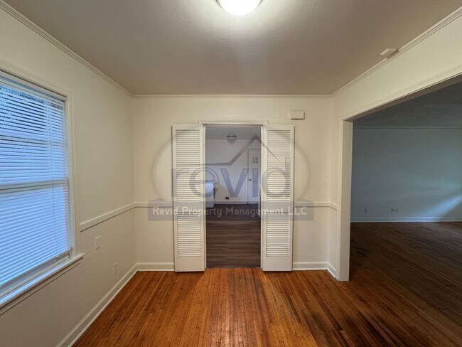 Photo - 4770 Verne Rd