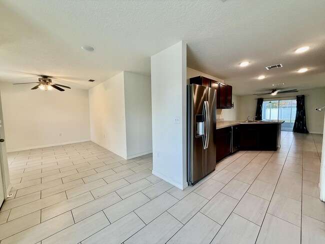 Photo - 949 SW Fisherman Ave