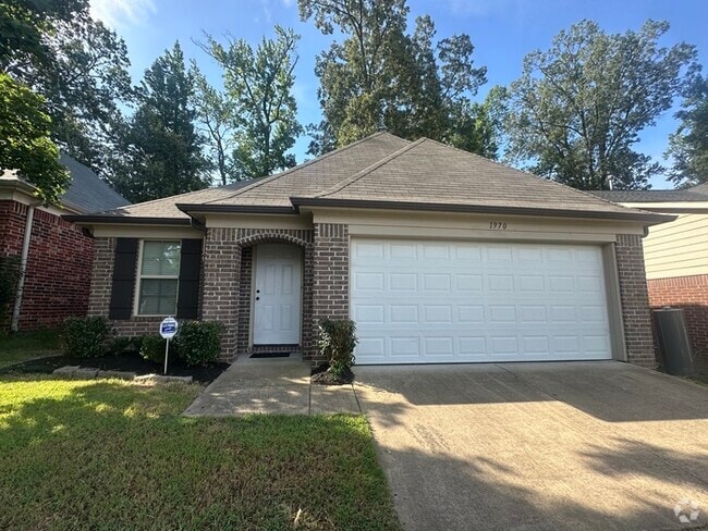 Building Photo - 1970 Olive Bark Dr Rental
