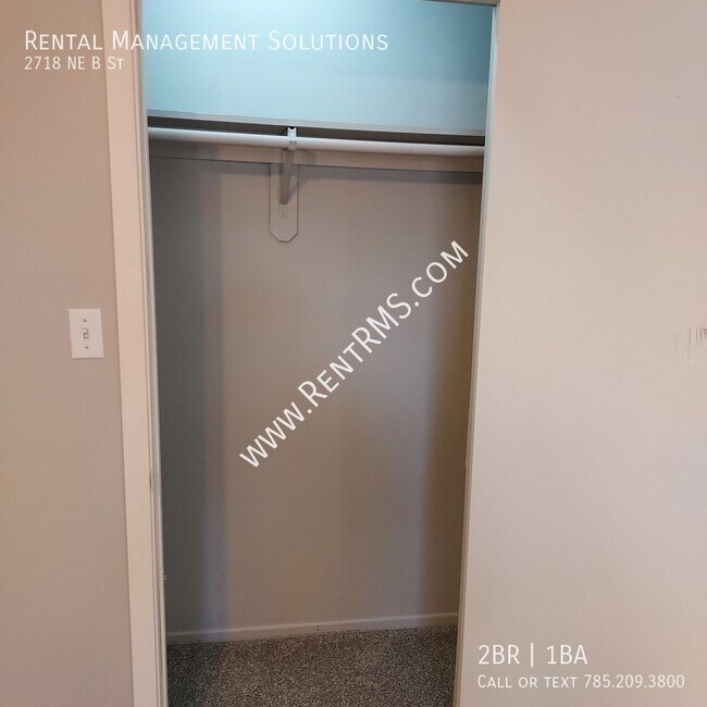 *OAKLAND AREA* 2718 NE B St 2 BED/1 BATH Rental House Rental in