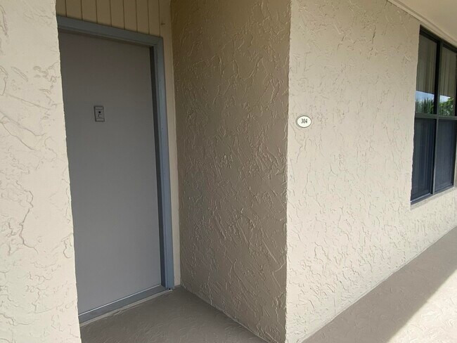 Photo - 11 Royal Palm Way Unit 304
