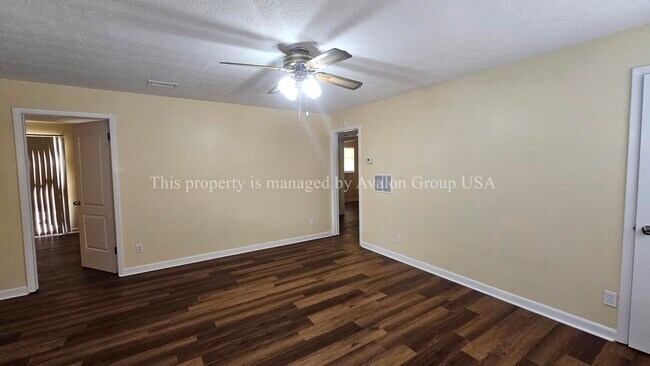 Photo - 6507 Wilson Blvd Casa