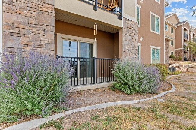 Photo - 2153 Springtime Dr