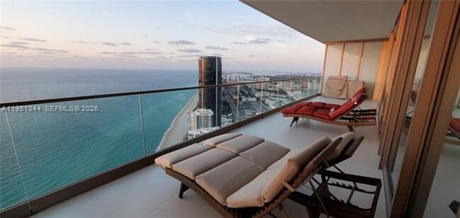 Photo - 18975 Collins Ave Unidad 18975 Collins Ave appt 5103