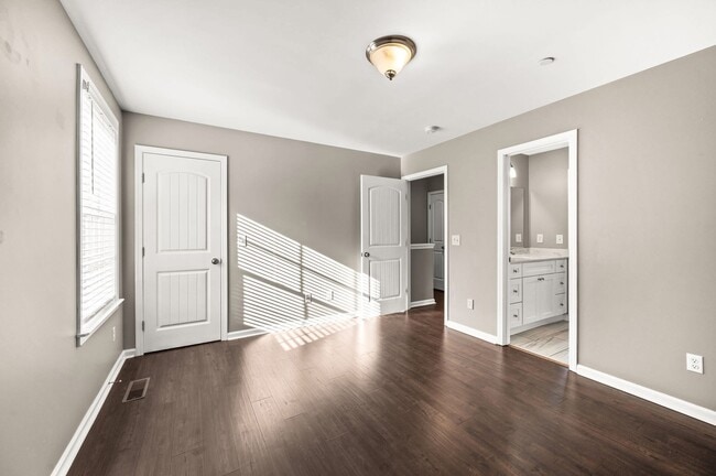 Photo - 7213 Rosemary Ct