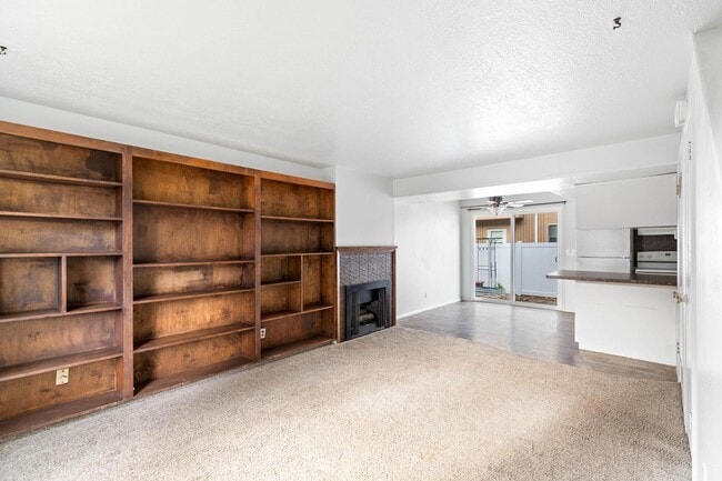 Photo - 1289 N 400 E