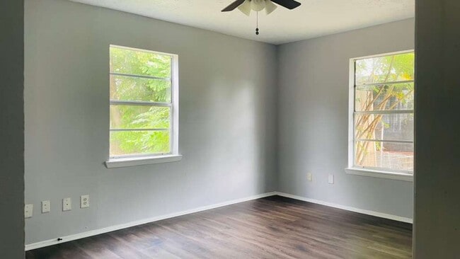 Photo - 7301 Brockley Ln