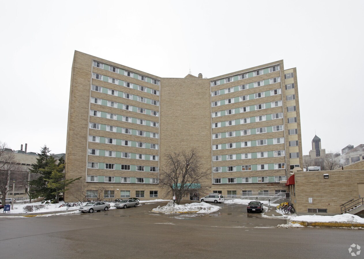 Chadbourne Hall - Chadbourne Hall Apartments