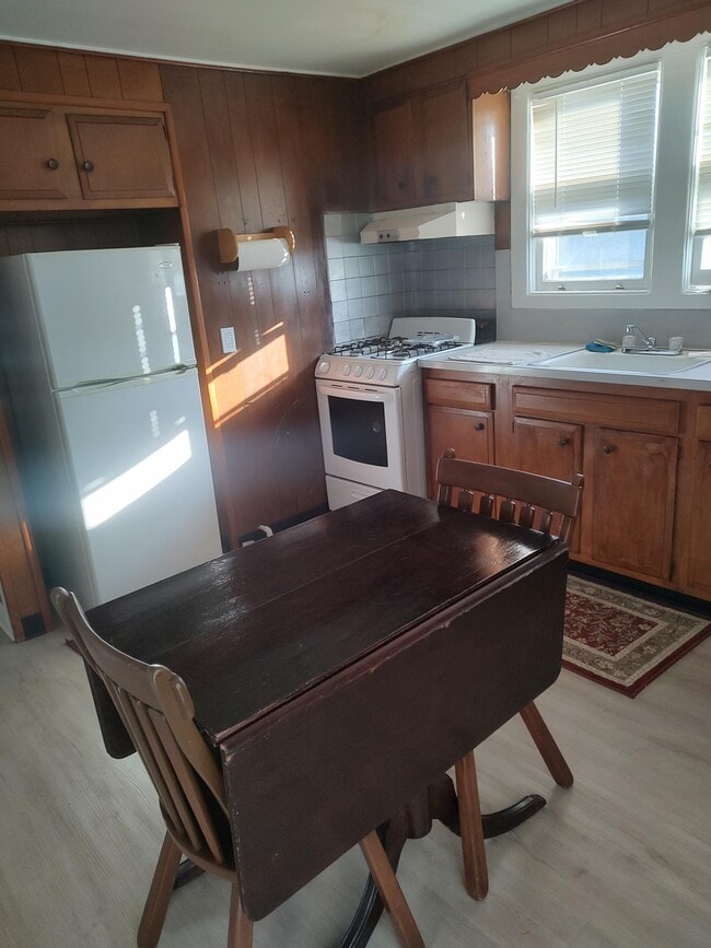 Photo - 14 Worrall Ave