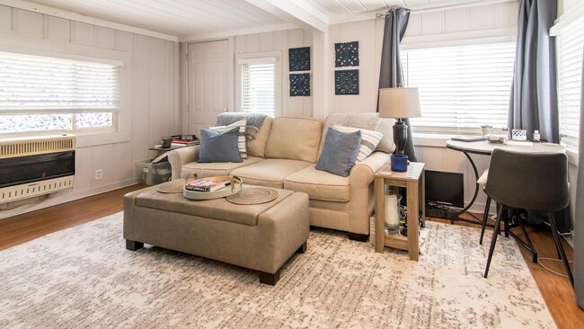 Photo - 11291 E Shore Dr