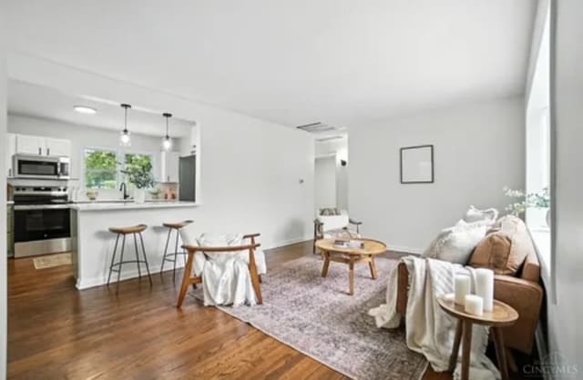 Photo - 427 Old 122 Rd