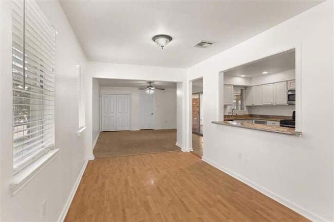 Photo - 6151 Charlotte Dr