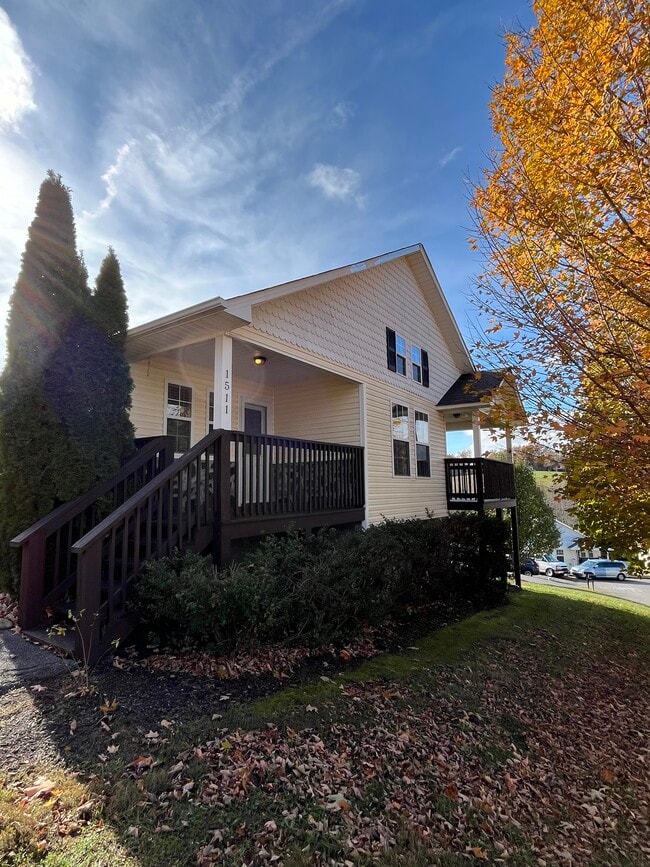 Photo - 1511 Cypress View Ct