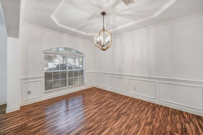 Photo - 16810 Noble Pass Ln