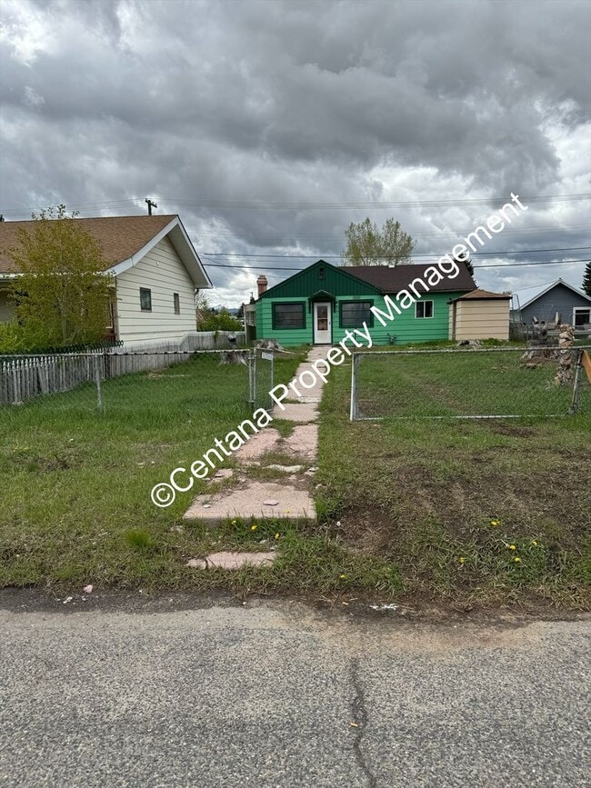 Photo - 2 Bedroom 1 Bath Home