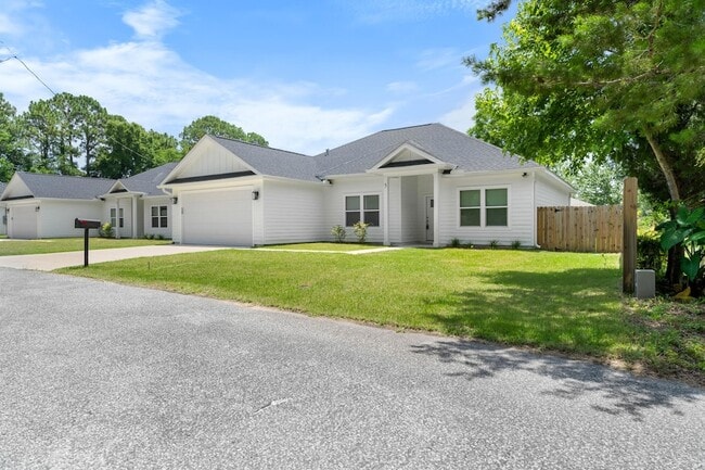 Photo - 5 Romana Ln