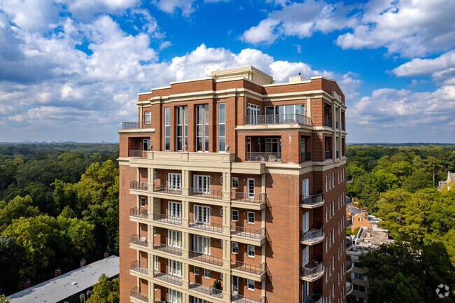 Photo - The Wakefield