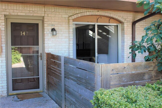 Photo - 7801 Shoal Creek Blvd Unit 147