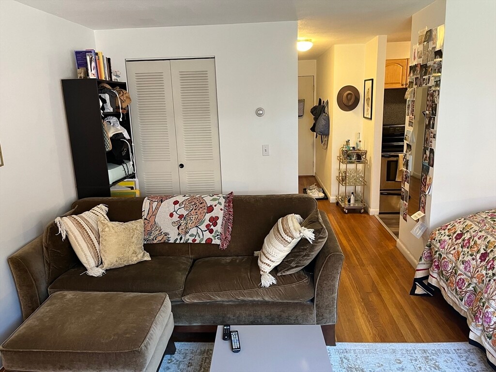 Photo - 205 Kent St Unit 24