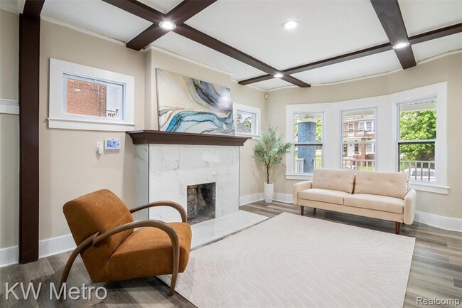 Photo - 1623 Gladstone St