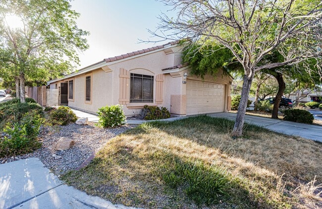 Photo - 1 Story home located in Southern Highlands.