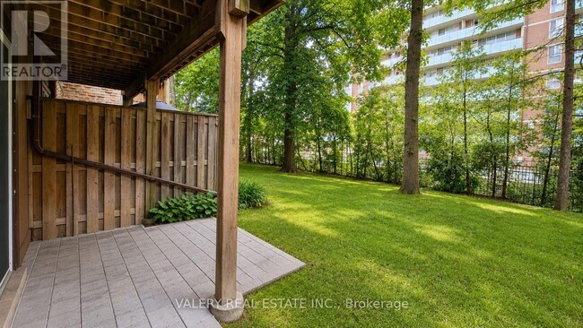 Photo - 2359 Birchmount Rd