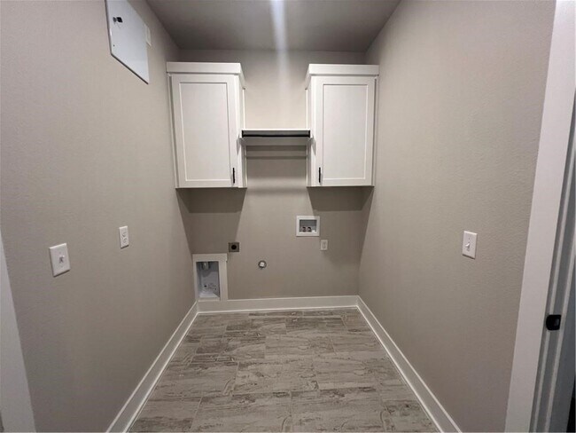 Photo - 7301 SW Basswood Ave