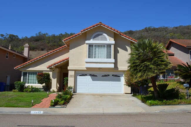 Building Photo - 10629 bernabe drive Rental