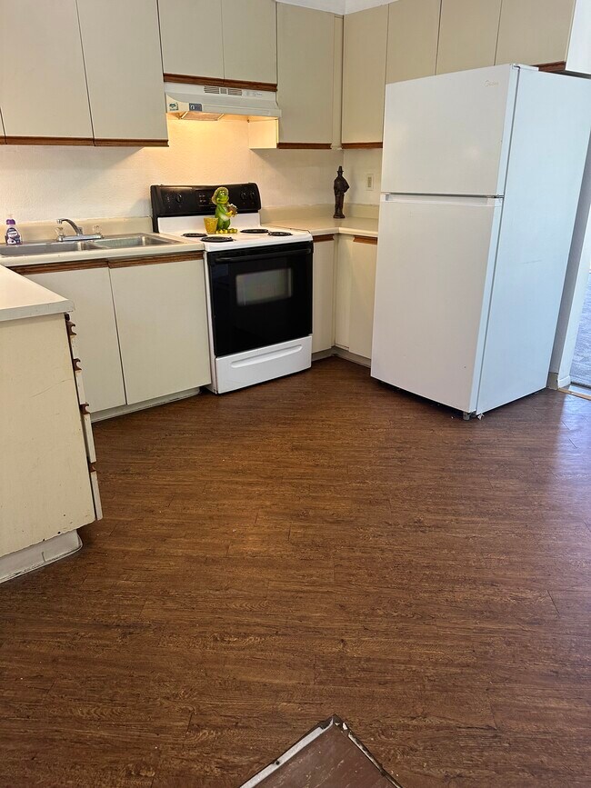 Photo - 755 NW 5th St Unidad 1