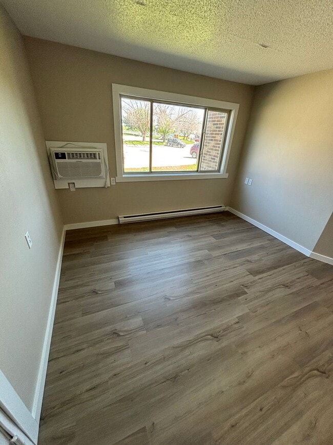 Photo - Fairview Apartments Unit D04