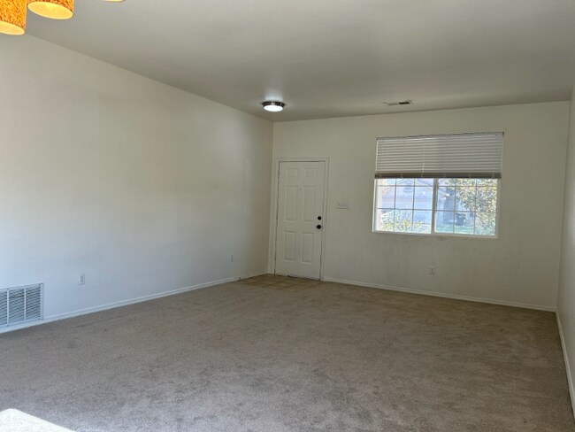 Photo - 3723 Oasis Springs Rd NE