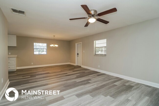 Photo - 144 Mobile Ave