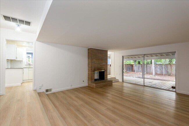 726 14th Avenue-