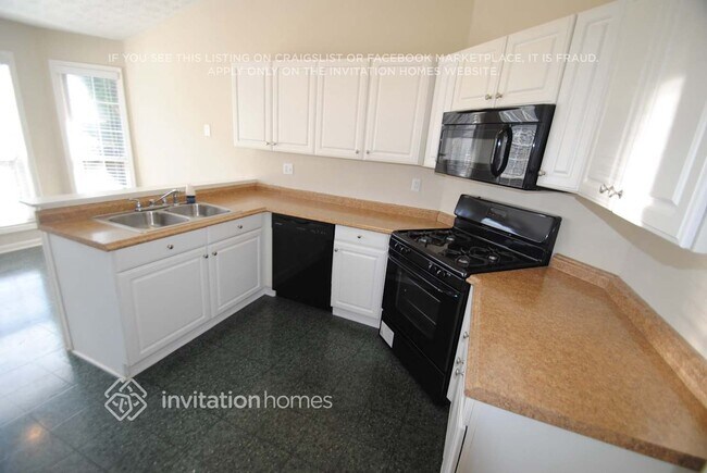 Photo - 705 Avalon Forest Dr NW