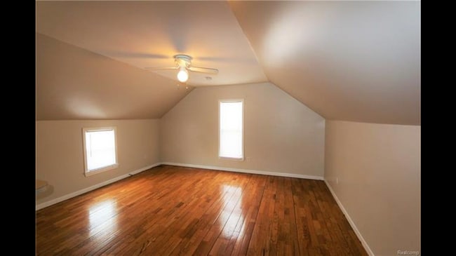 Photo - 604 W MT MORIS ST APT 3