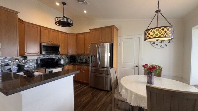 Photo - $2,995.00 - 3 Beds / 2 Baths, no deposit option available!