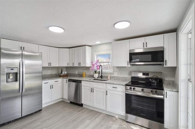 Photo - 1700 Kentucky Ave