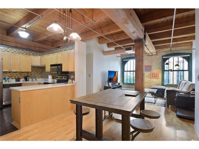 Building Photo - 400 N 1st St Unit 411 Rental