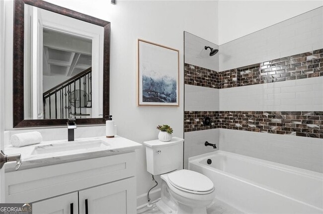 Photo - 2415 W Rugby Ave