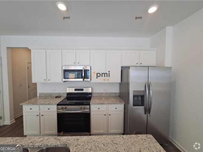 Building Photo - 220 Kenoot Dr Rental