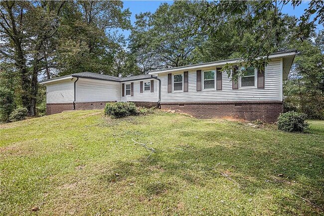 3660 Eagle Woods Cir