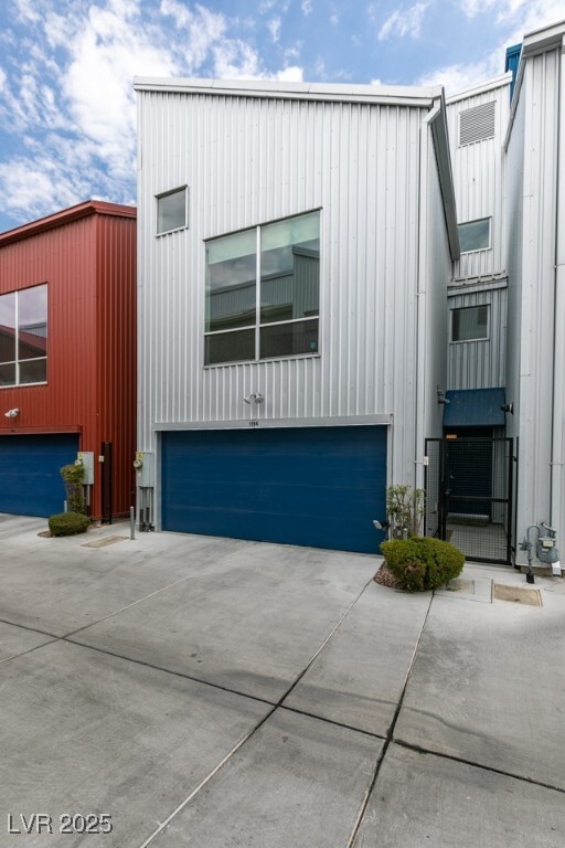 Photo - 1194 Carson Ave Townhome