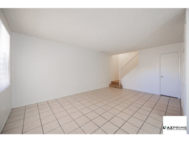 Photo - Charming 2/1 Phoenix townhome in a convenient central location!