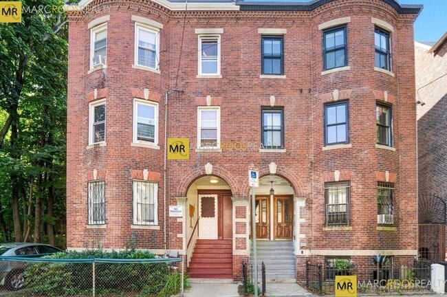 Photo - 151 Highland St