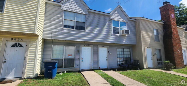 Building Photo - 9479 Olde Towne Row Rental