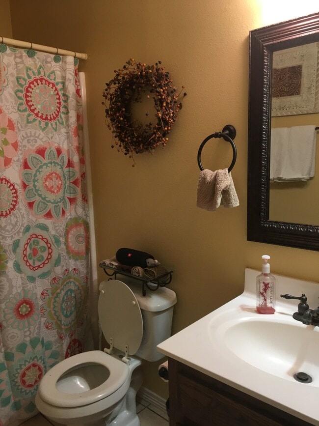 Photo - 1923 Largo St