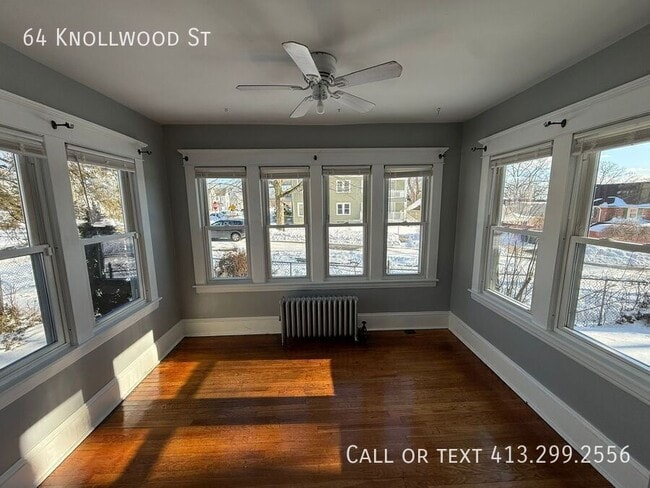 Photo - 64 Knollwood St