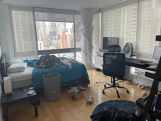81 Warren St Unit 4
