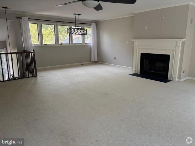Building Photo - 24700 Deepwater Point Dr Rental