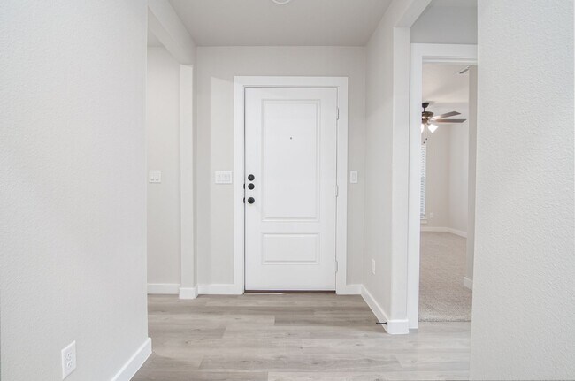 Photo - 2405 Copperhead